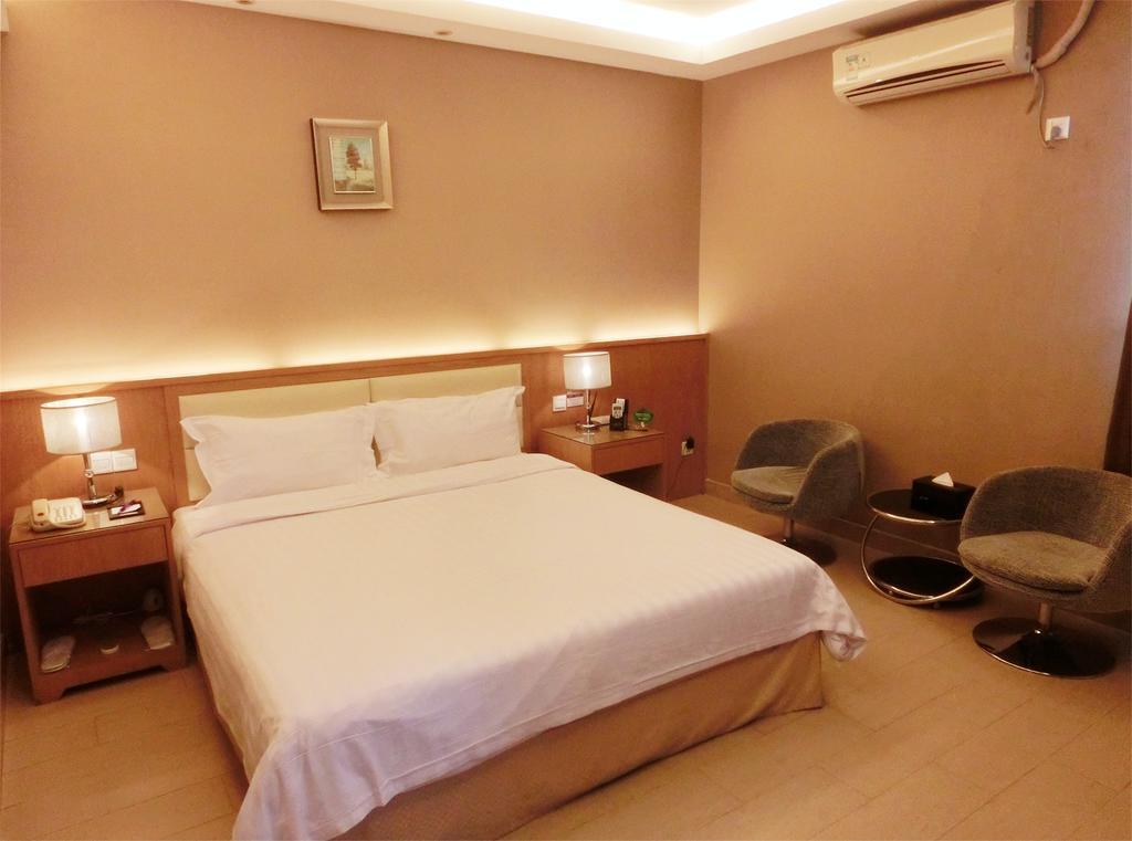 Guangzhou Bauhinia Hotel ภายนอก รูปภาพ